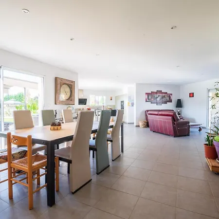 Bungalow Confortable Avec Piscine Coursac